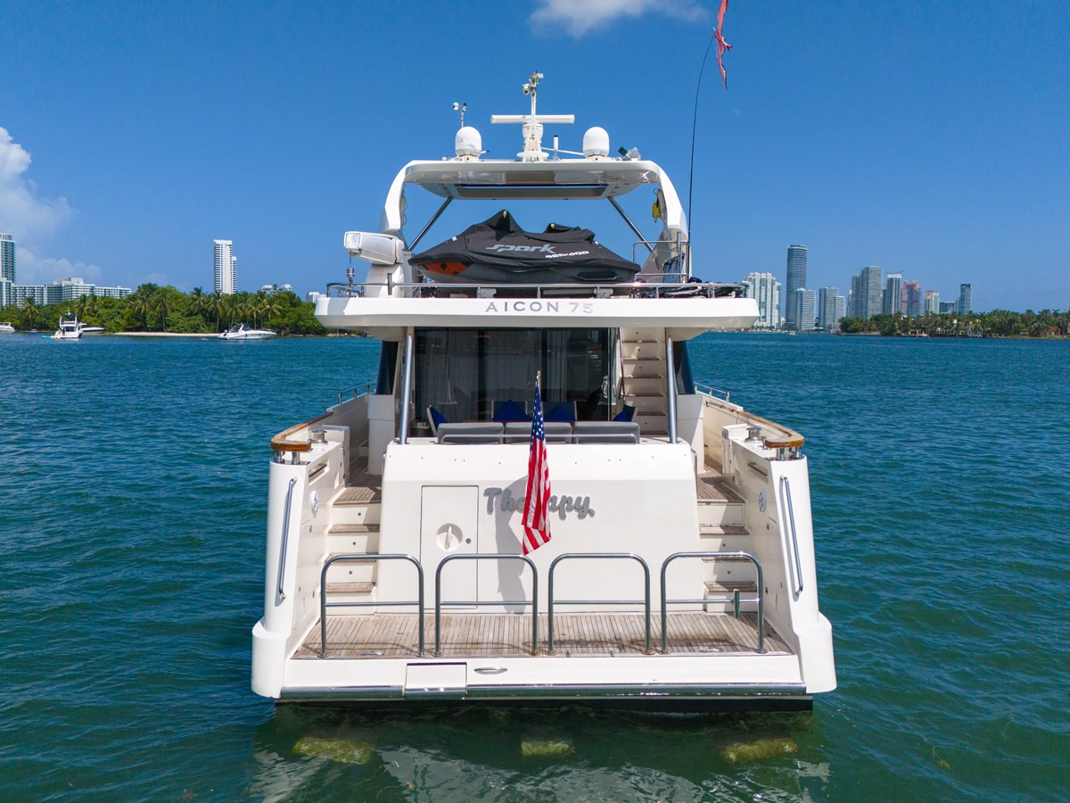 https://arconyachts.ams3.digitaloceanspaces.com/94214/conversions/large_4295781-optimize.jpg
