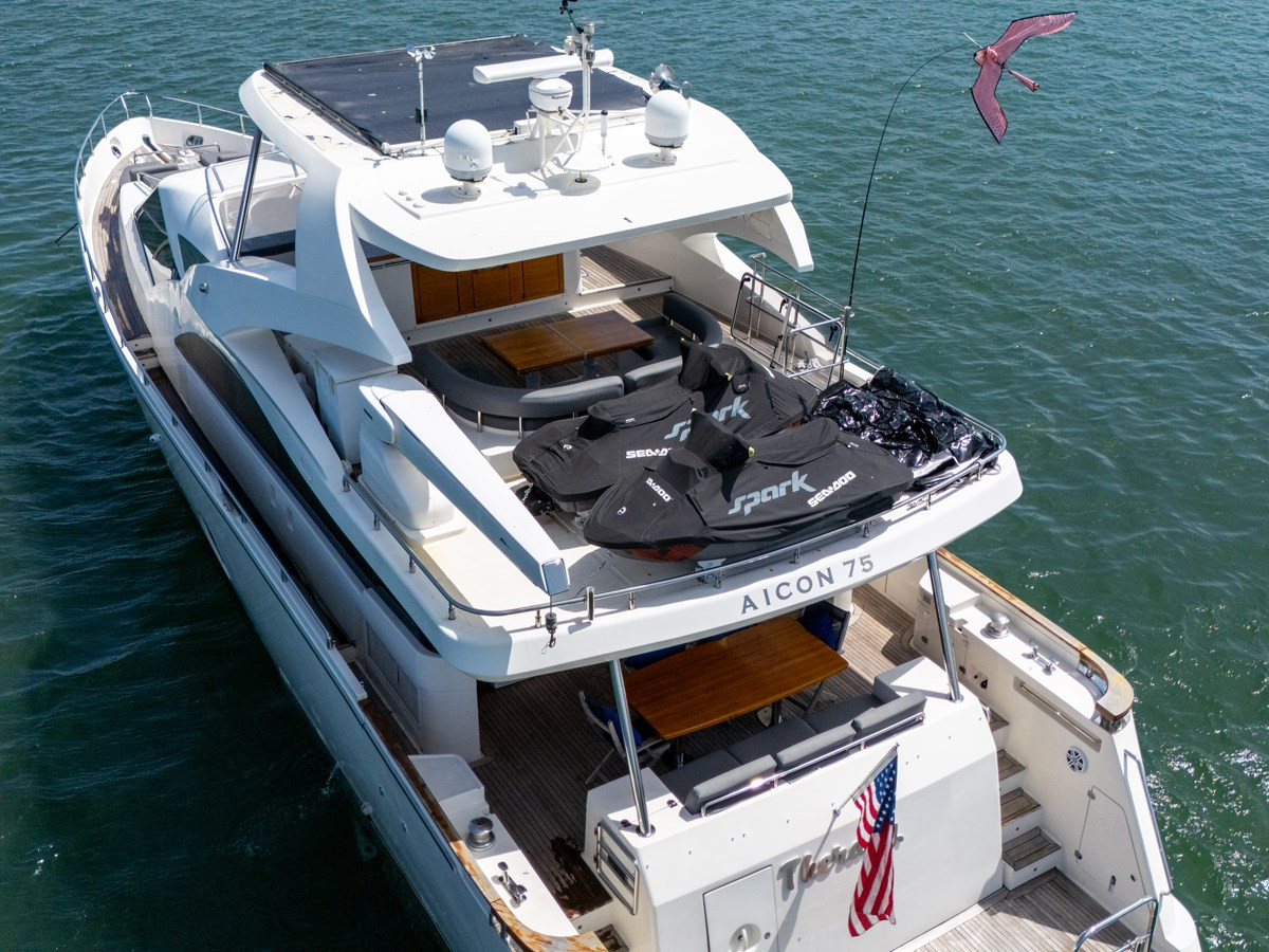 https://arconyachts.ams3.digitaloceanspaces.com/94244/conversions/large_4295792-optimize.jpg