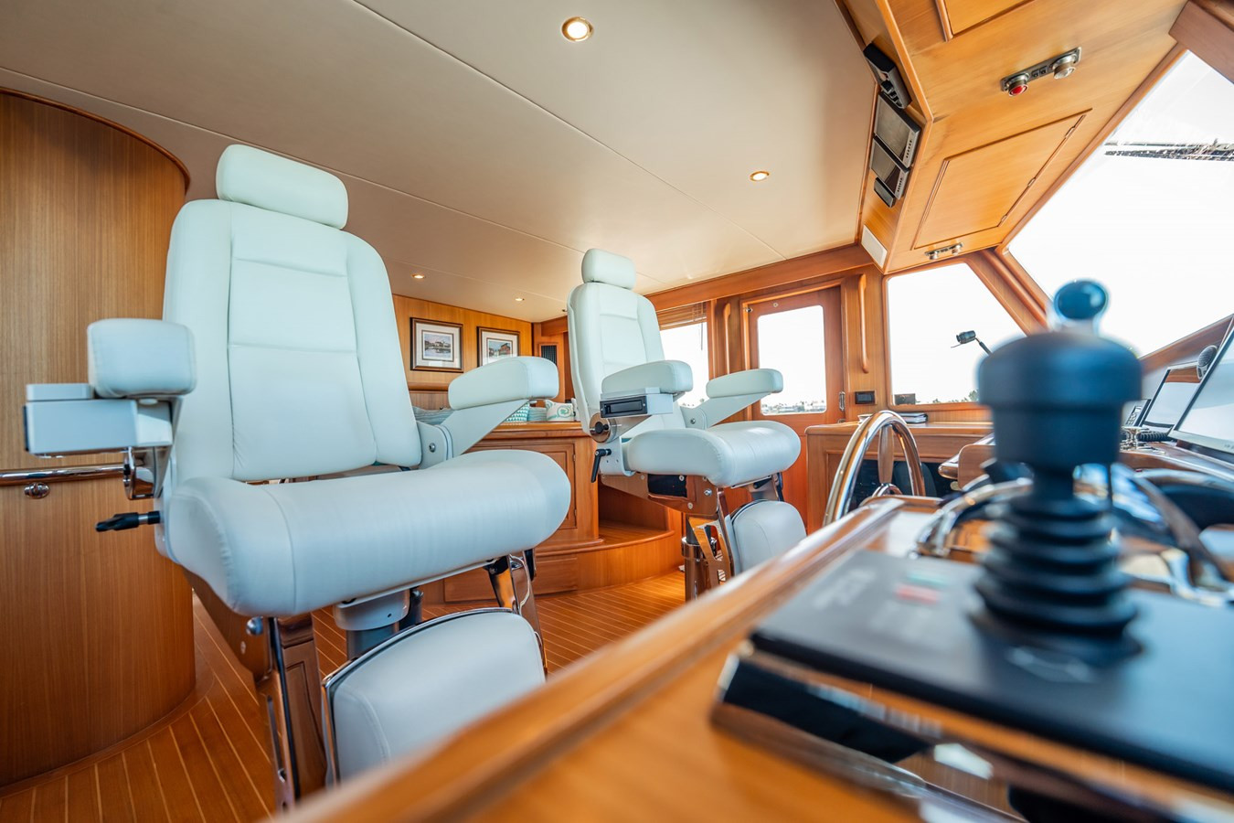 https://arconyachts.ams3.digitaloceanspaces.com/94253/conversions/large_4693574-optimize.jpg