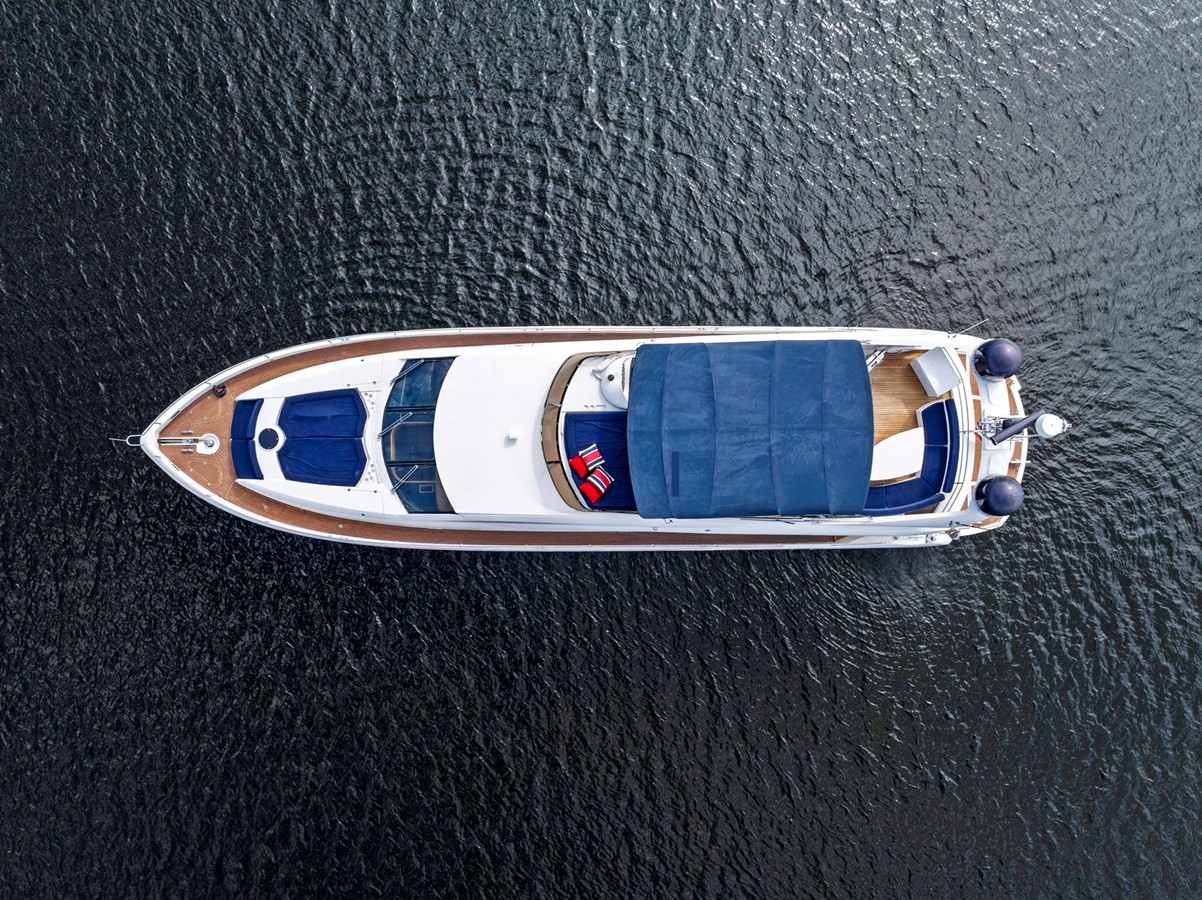 https://arconyachts.ams3.digitaloceanspaces.com/94390/conversions/large_4397513-optimize.jpg