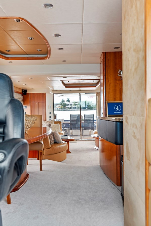 https://arconyachts.ams3.digitaloceanspaces.com/94434/conversions/large_4397528-optimize.jpg