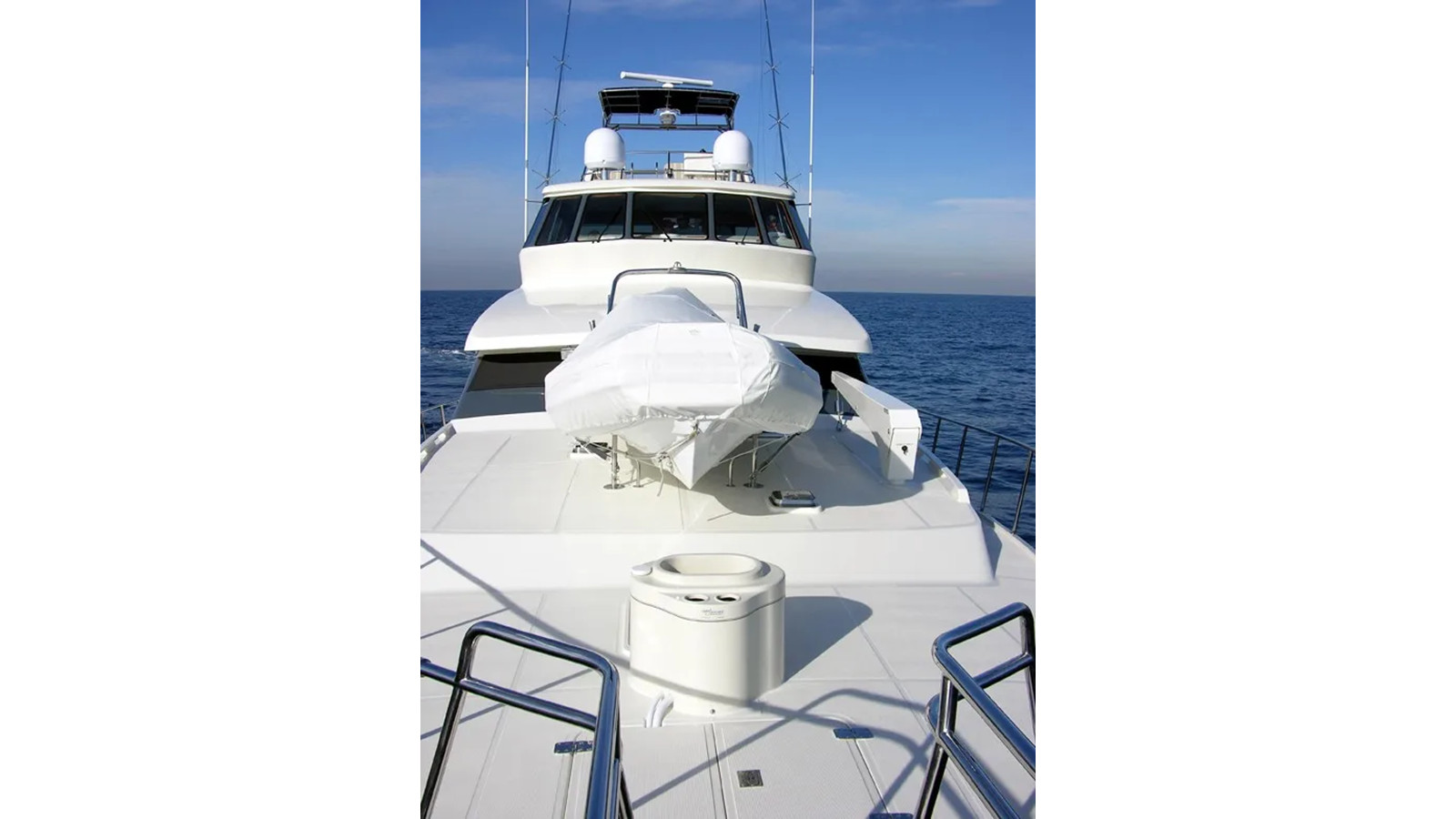 https://arconyachts.ams3.digitaloceanspaces.com/94544/conversions/large_4532824-optimize.jpg