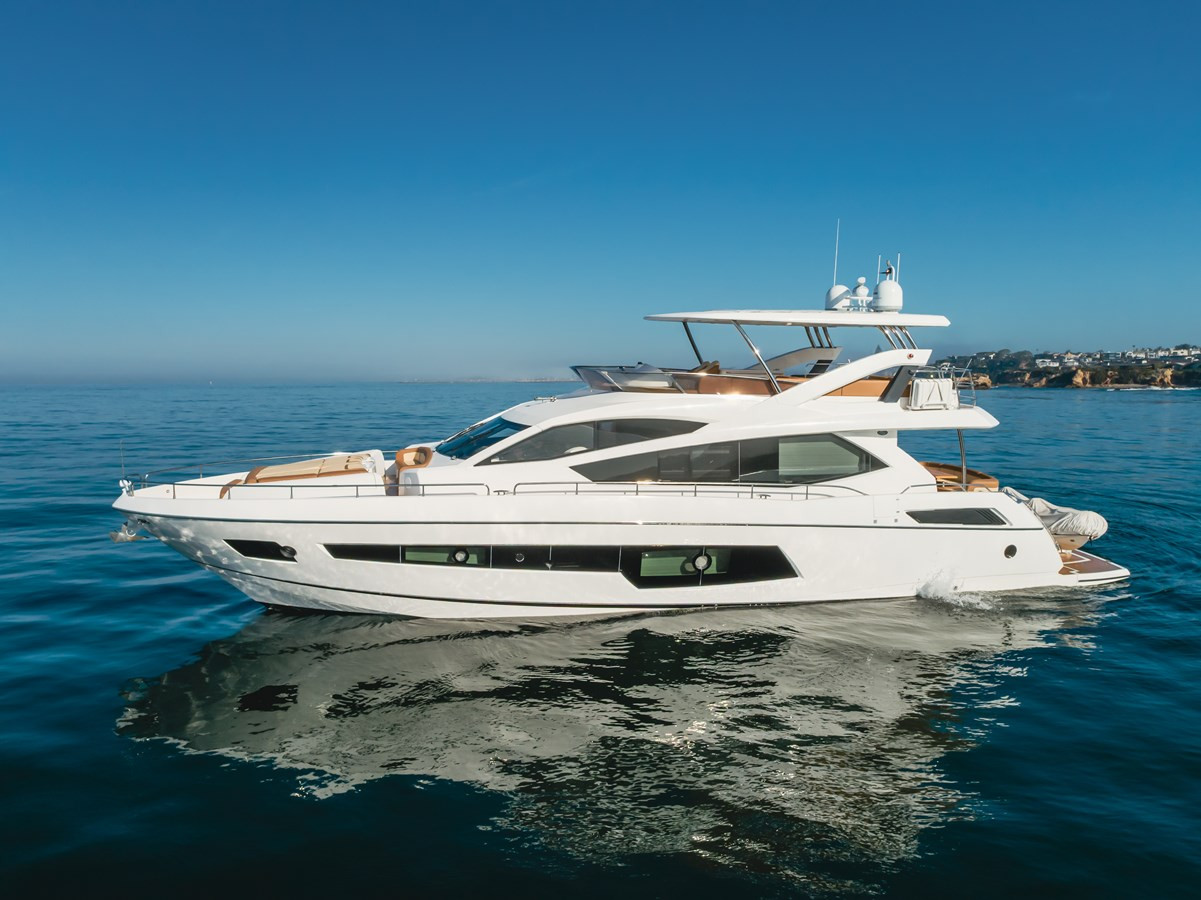 https://arconyachts.ams3.digitaloceanspaces.com/94550/conversions/large_4633458-optimize.jpg