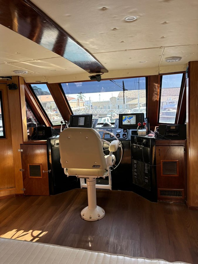 https://arconyachts.ams3.digitaloceanspaces.com/94563/conversions/large_4496240-optimize.jpg