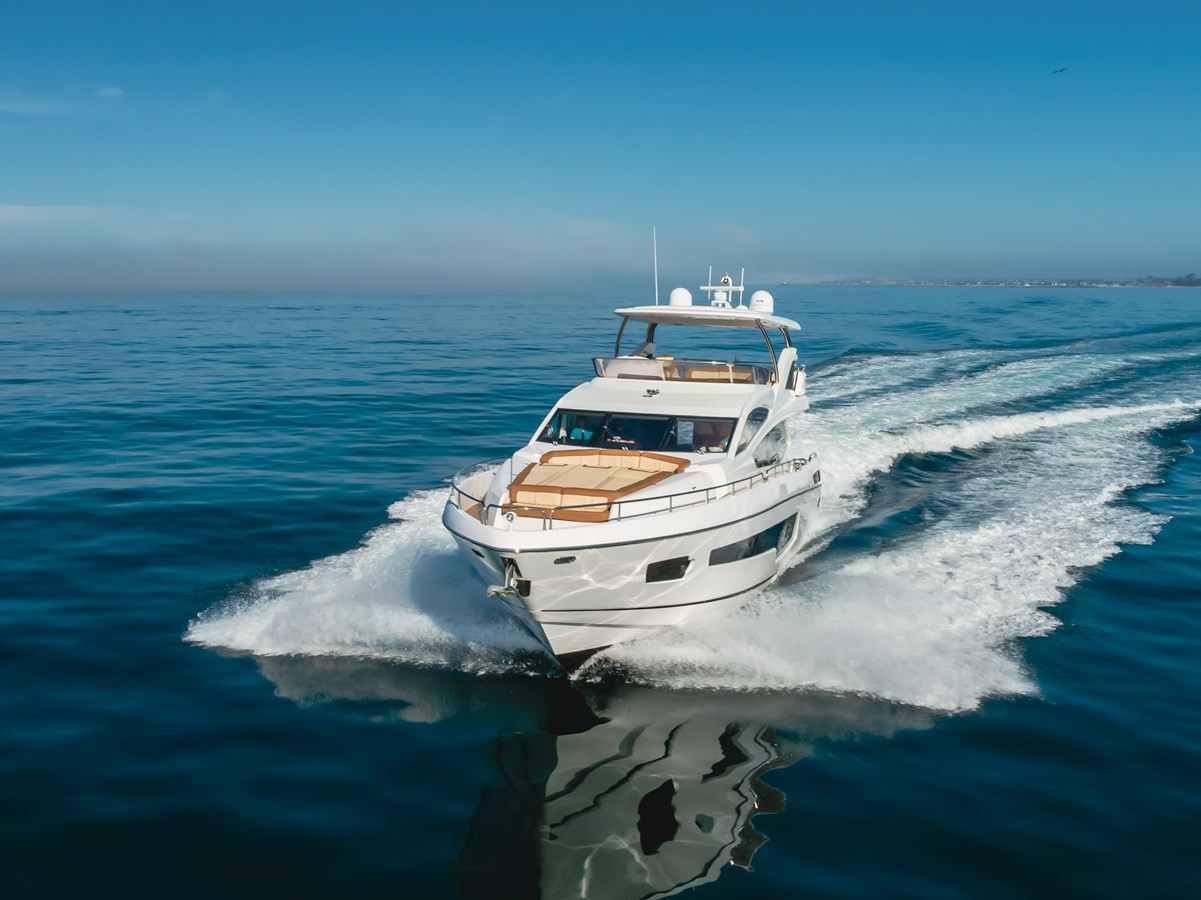 https://arconyachts.ams3.digitaloceanspaces.com/94580/conversions/large_4633469-optimize.jpg