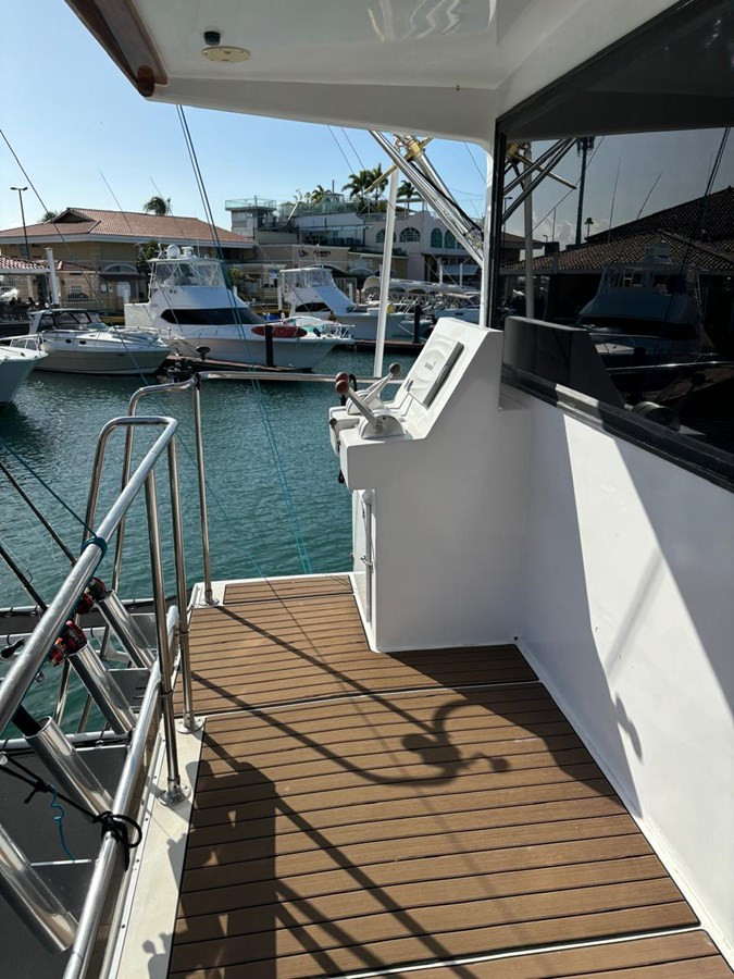 https://arconyachts.ams3.digitaloceanspaces.com/94590/conversions/large_4496251-optimize.jpg