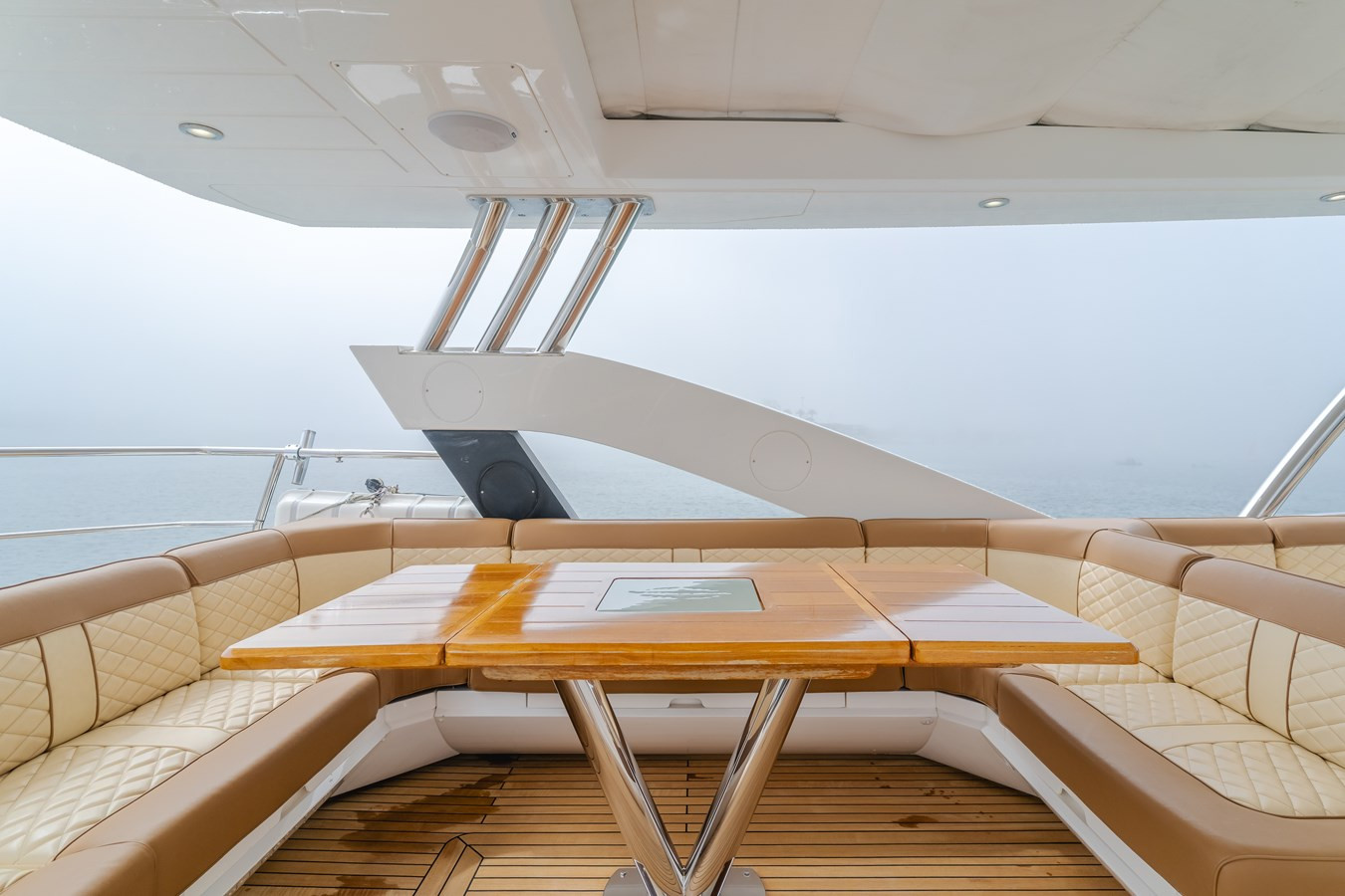 https://arconyachts.ams3.digitaloceanspaces.com/94612/conversions/large_4633492-optimize.jpg
