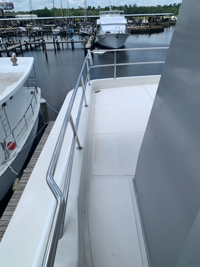 https://arconyachts.ams3.digitaloceanspaces.com/94735/conversions/large_4752087-optimize.jpg