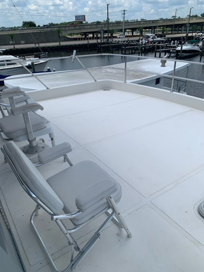 https://arconyachts.ams3.digitaloceanspaces.com/94752/conversions/large_4752093-optimize.jpg