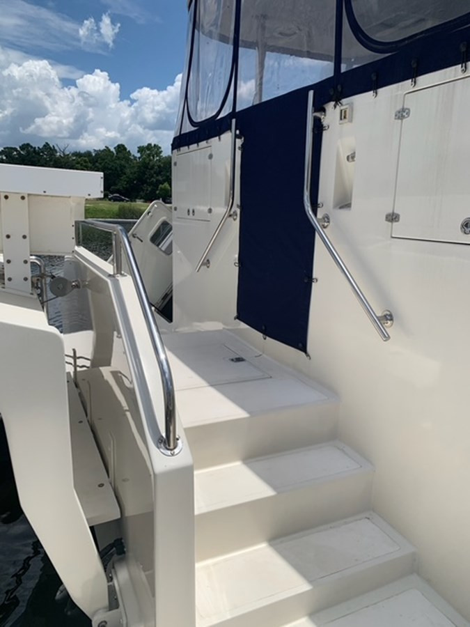 https://arconyachts.ams3.digitaloceanspaces.com/94768/conversions/large_4752099-optimize.jpg