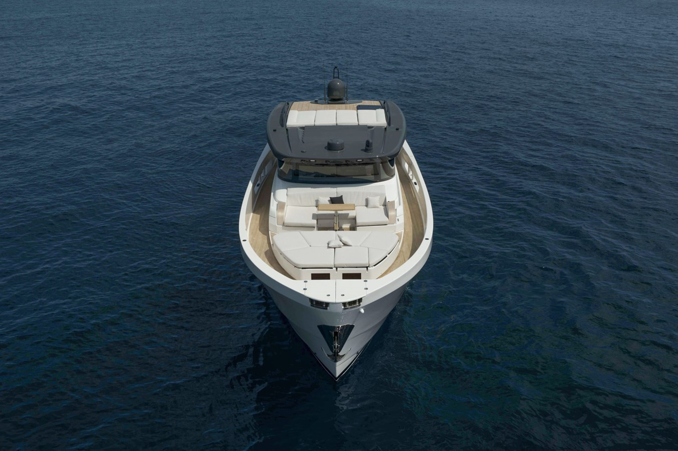 https://arconyachts.ams3.digitaloceanspaces.com/94949/conversions/large_4550270-optimize.jpg