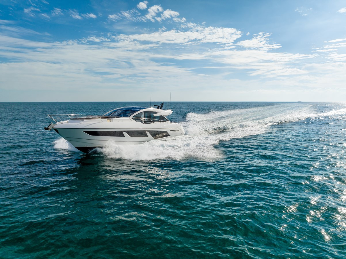 https://arconyachts.ams3.digitaloceanspaces.com/95009/conversions/large_4020133-optimize.jpg