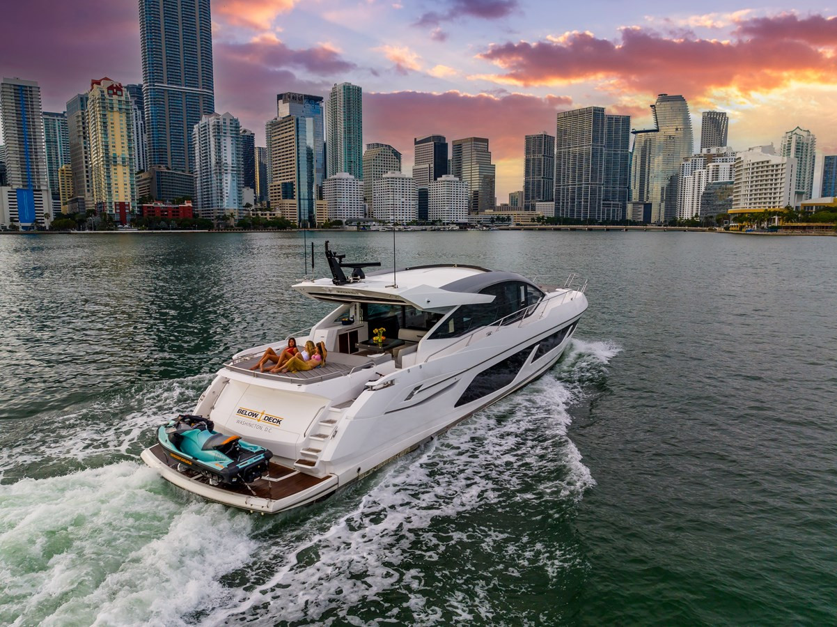 https://arconyachts.ams3.digitaloceanspaces.com/95031/conversions/large_4020142-optimize.jpg