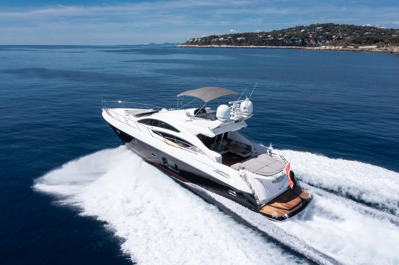 https://arconyachts.ams3.digitaloceanspaces.com/95135/conversions/large_4187827-optimize.jpg