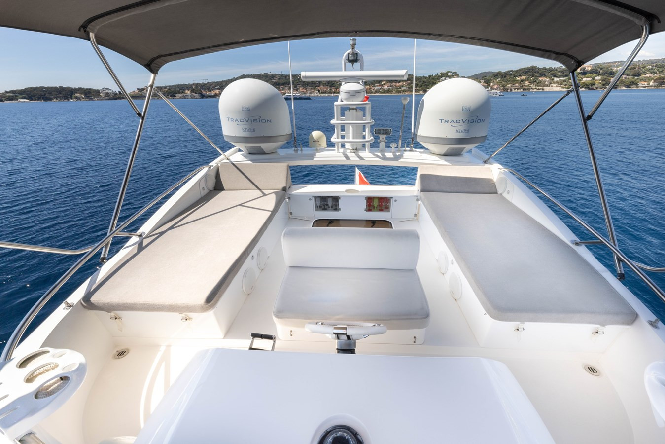 https://arconyachts.ams3.digitaloceanspaces.com/95173/conversions/large_4187841-optimize.jpg