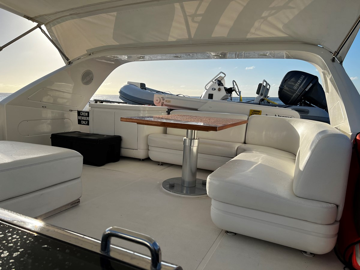 https://arconyachts.ams3.digitaloceanspaces.com/95189/conversions/large_4160586-optimize.jpg