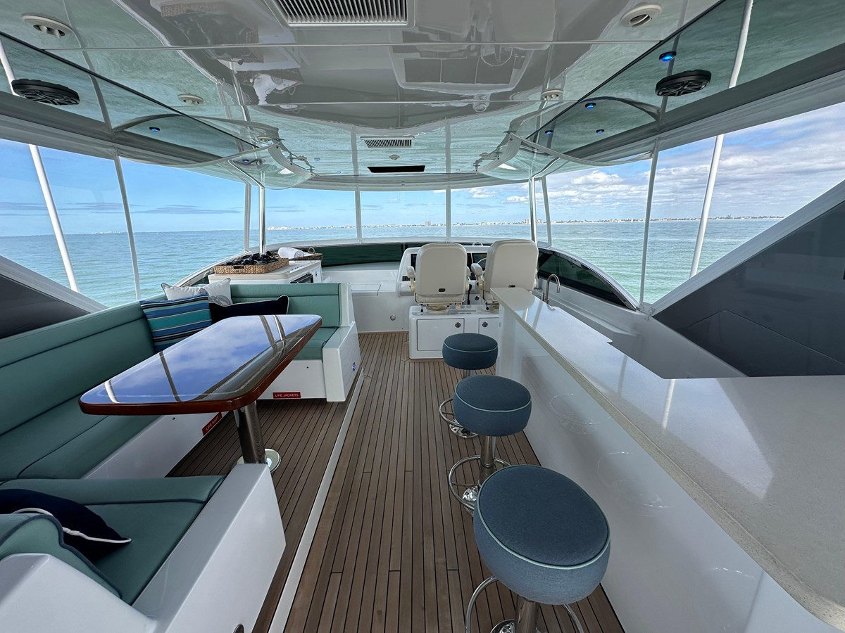 https://arconyachts.ams3.digitaloceanspaces.com/95255/conversions/large_4441204-optimize.jpg