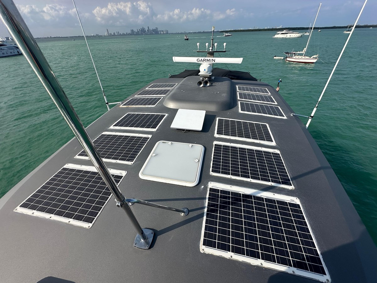 https://arconyachts.ams3.digitaloceanspaces.com/95338/conversions/large_4441234-optimize.jpg