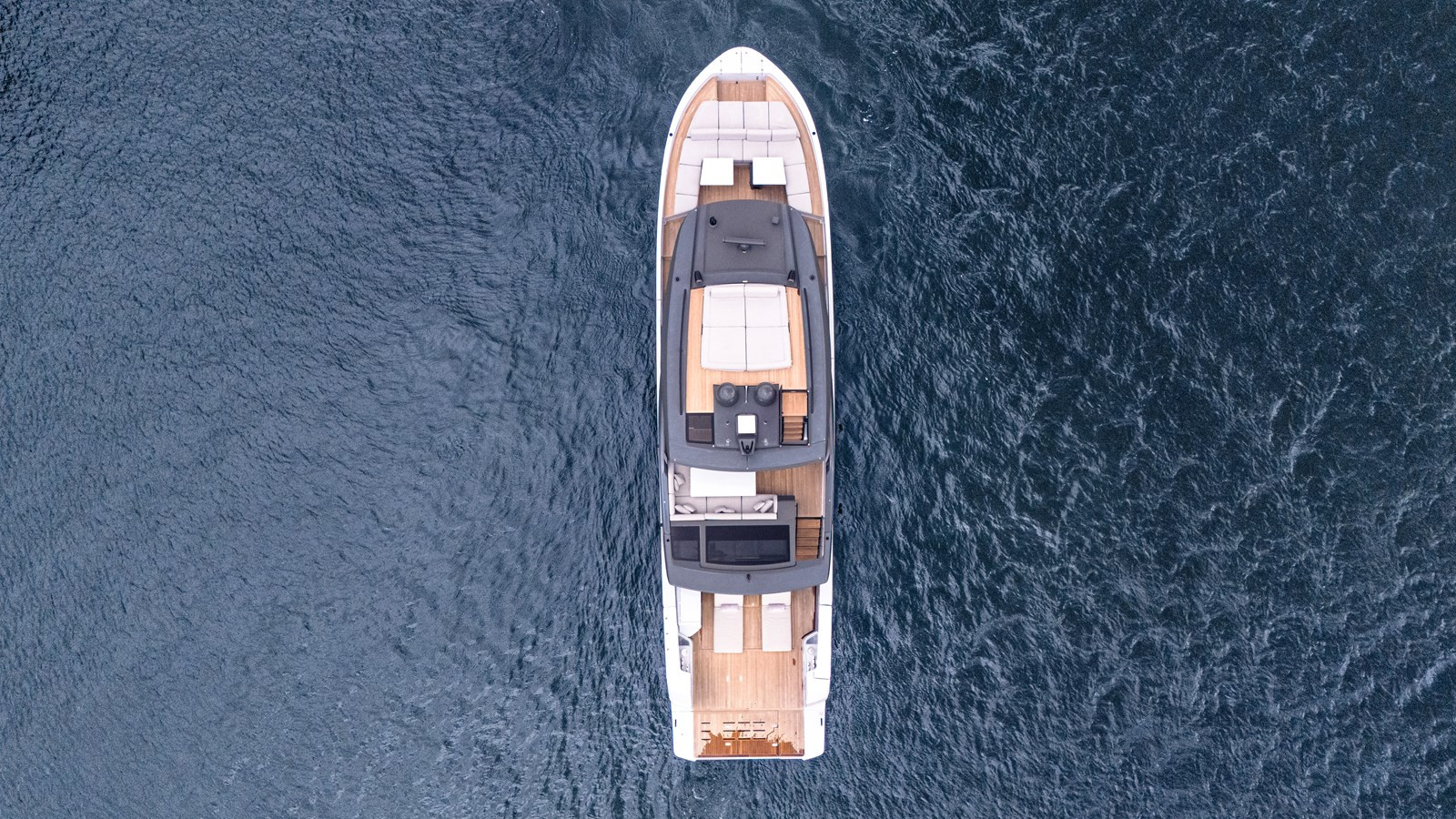 https://arconyachts.ams3.digitaloceanspaces.com/95395/conversions/large_4611063-optimize.jpg