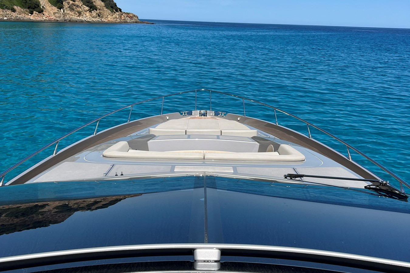 https://arconyachts.ams3.digitaloceanspaces.com/95446/conversions/large_4692780-optimize.jpg