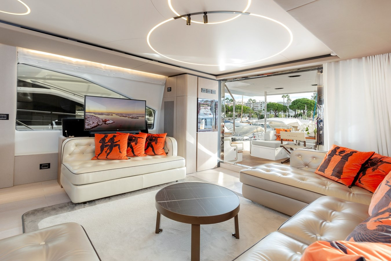 https://arconyachts.ams3.digitaloceanspaces.com/95585/conversions/large_3972878-optimize.jpg
