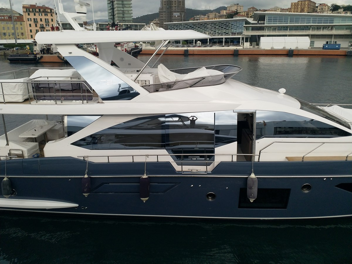 https://arconyachts.ams3.digitaloceanspaces.com/95593/conversions/large_3971440-optimize.jpg