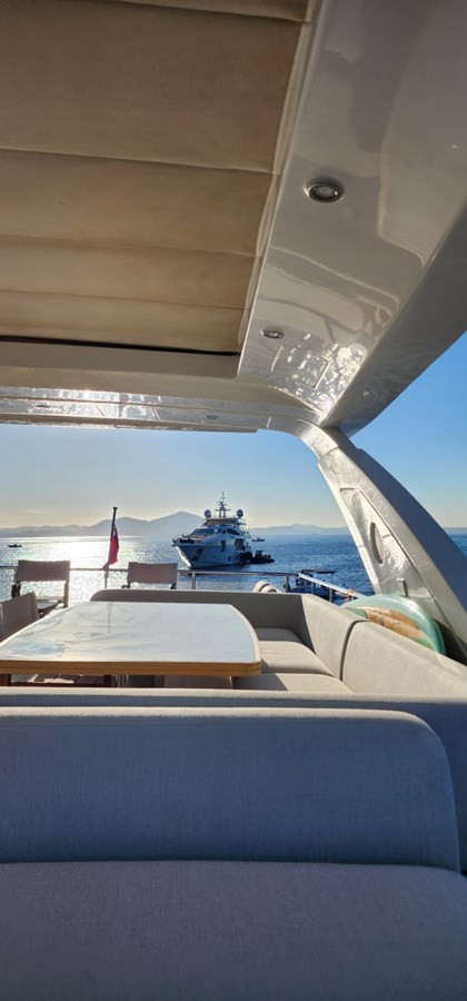 https://arconyachts.ams3.digitaloceanspaces.com/95677/conversions/large_4441358-optimize.jpg