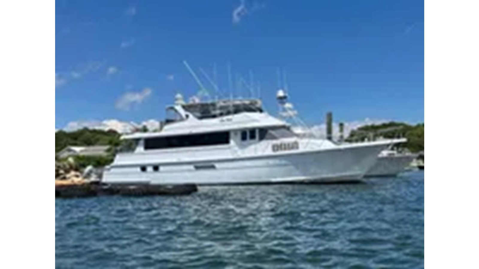 https://arconyachts.ams3.digitaloceanspaces.com/95710/conversions/large_4322658-optimize.jpg