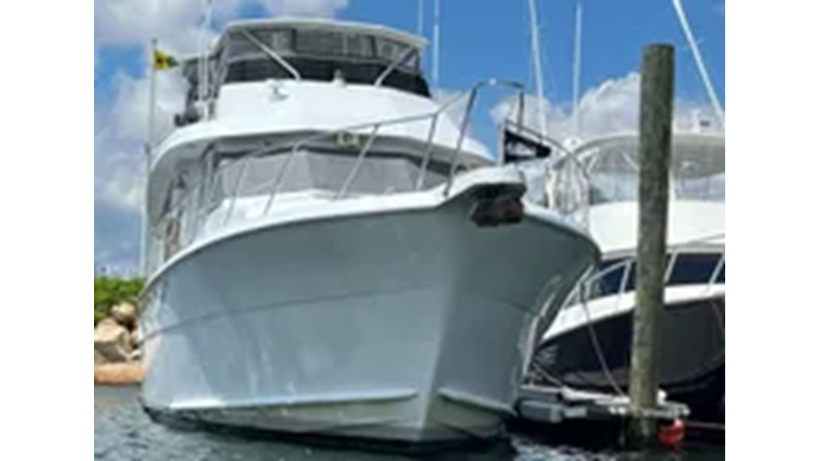 https://arconyachts.ams3.digitaloceanspaces.com/95727/conversions/large_4322663-optimize.jpg