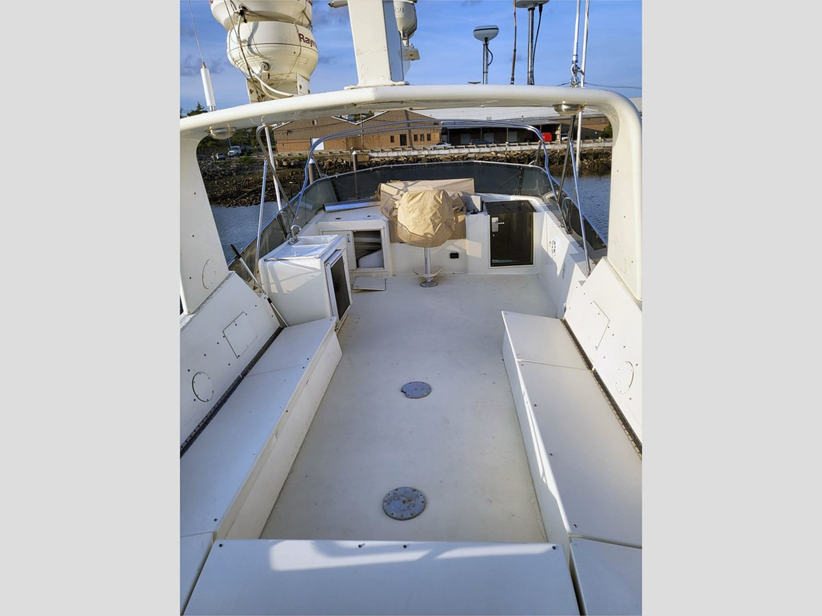 https://arconyachts.ams3.digitaloceanspaces.com/95891/conversions/large_4812010-optimize.jpg