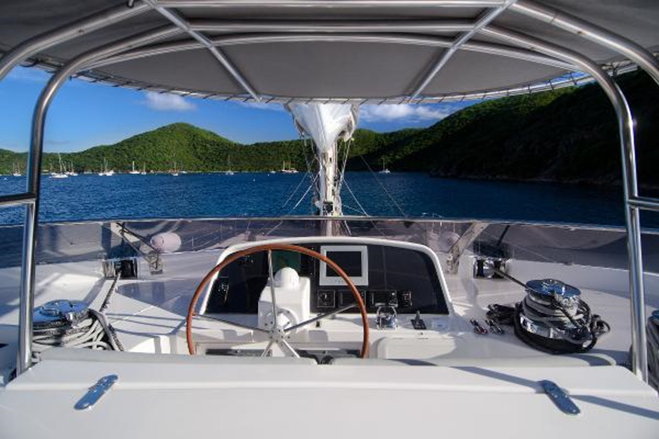 https://arconyachts.ams3.digitaloceanspaces.com/96116/conversions/large_3127645-optimize.jpg
