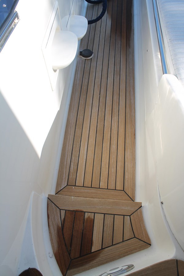 https://arconyachts.ams3.digitaloceanspaces.com/96213/conversions/large_3153676-optimize.jpg