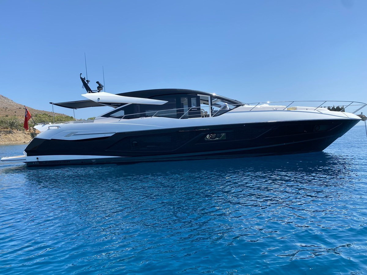 https://arconyachts.ams3.digitaloceanspaces.com/96253/conversions/large_4276088-optimize.jpg
