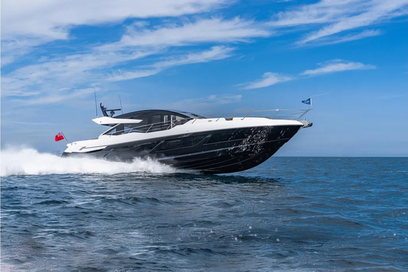https://arconyachts.ams3.digitaloceanspaces.com/96256/conversions/large_4276089-optimize.jpg