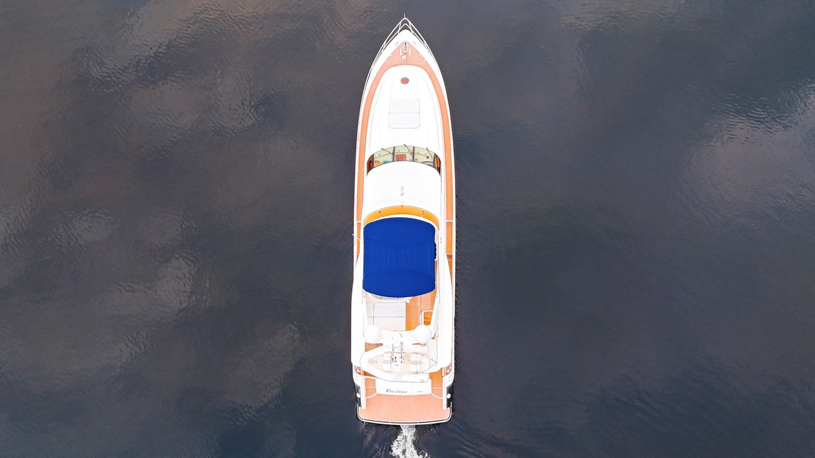 https://arconyachts.ams3.digitaloceanspaces.com/96355/conversions/large_4727329-optimize.jpg