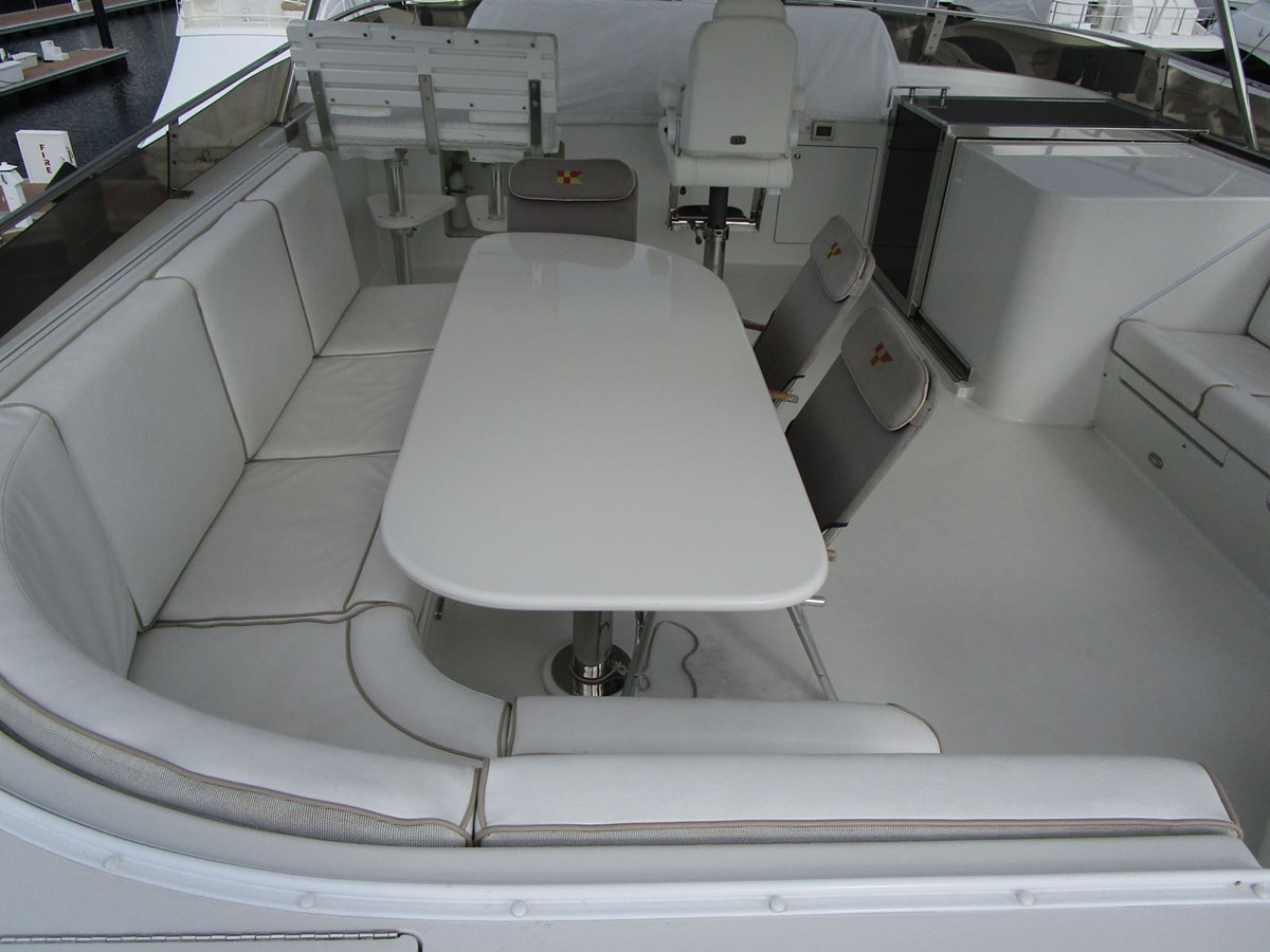 https://arconyachts.ams3.digitaloceanspaces.com/96446/conversions/large_4645401-optimize.jpg