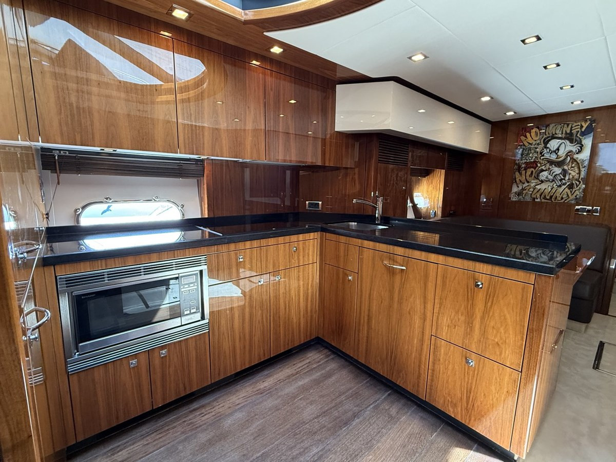 https://arconyachts.ams3.digitaloceanspaces.com/96587/conversions/large_4854073-optimize.jpg