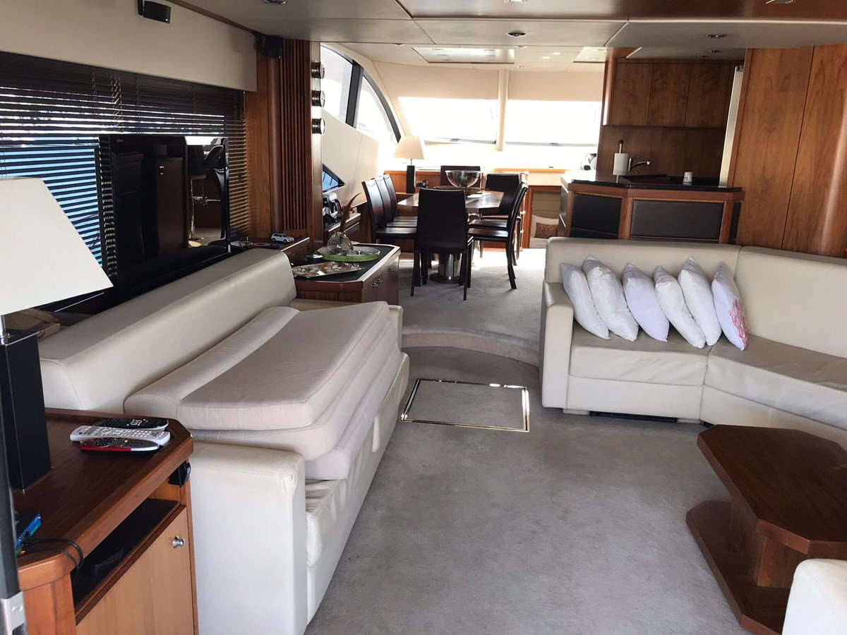 https://arconyachts.ams3.digitaloceanspaces.com/97134/conversions/large_4082738-optimize.jpg