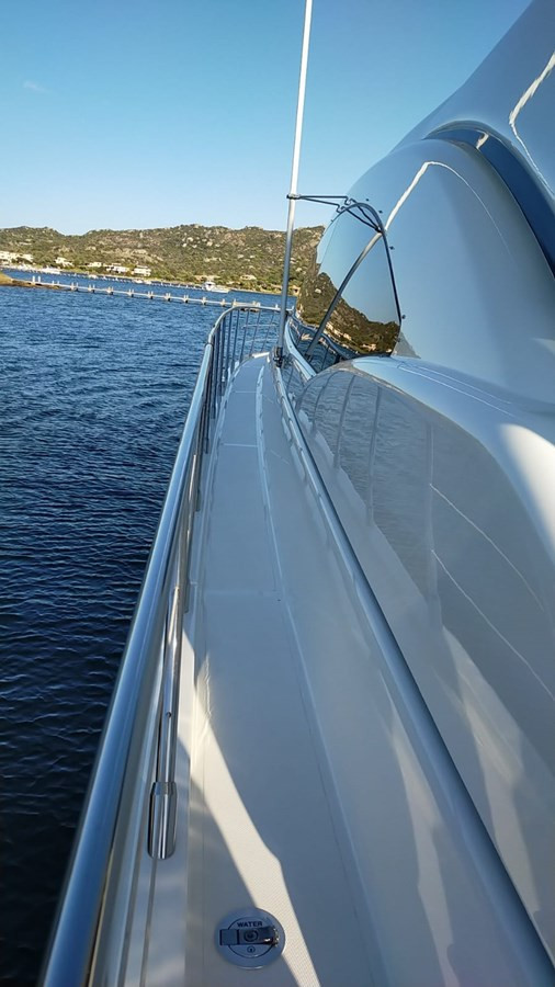 https://arconyachts.ams3.digitaloceanspaces.com/97243/conversions/large_4566891-optimize.jpg