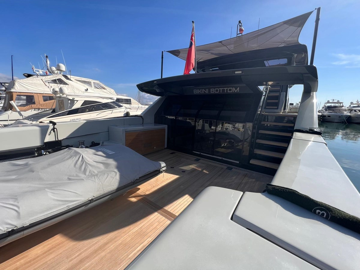 https://arconyachts.ams3.digitaloceanspaces.com/97281/conversions/large_4630534-optimize.jpg