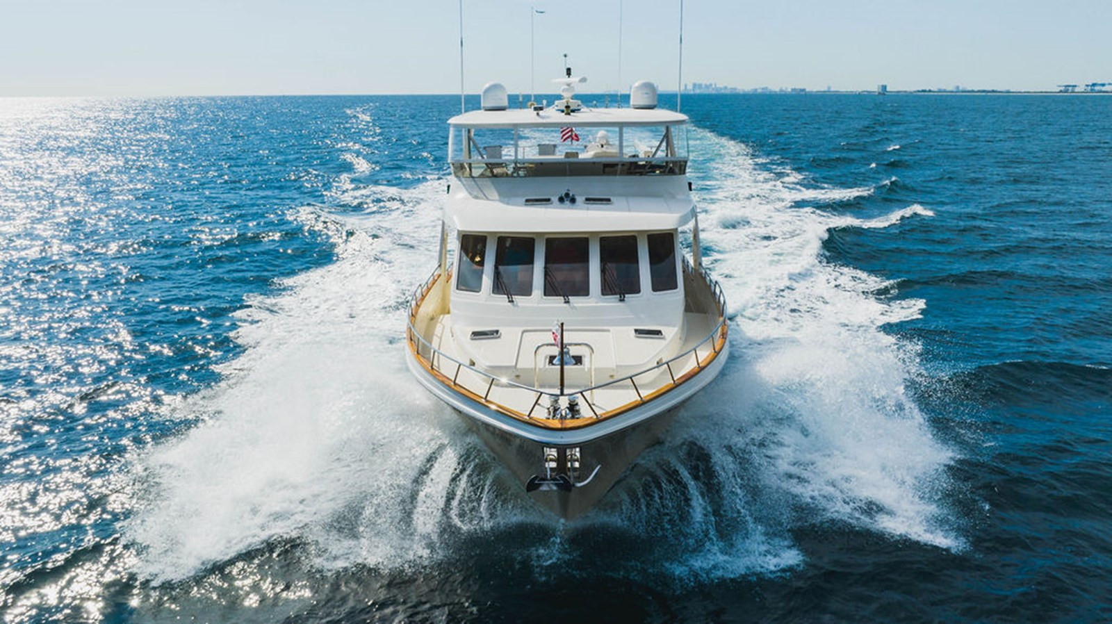https://arconyachts.ams3.digitaloceanspaces.com/97587/conversions/large_4042779-optimize.jpg