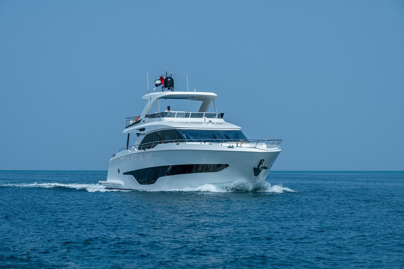 https://arconyachts.ams3.digitaloceanspaces.com/97588/conversions/large_4124262-optimize.jpg