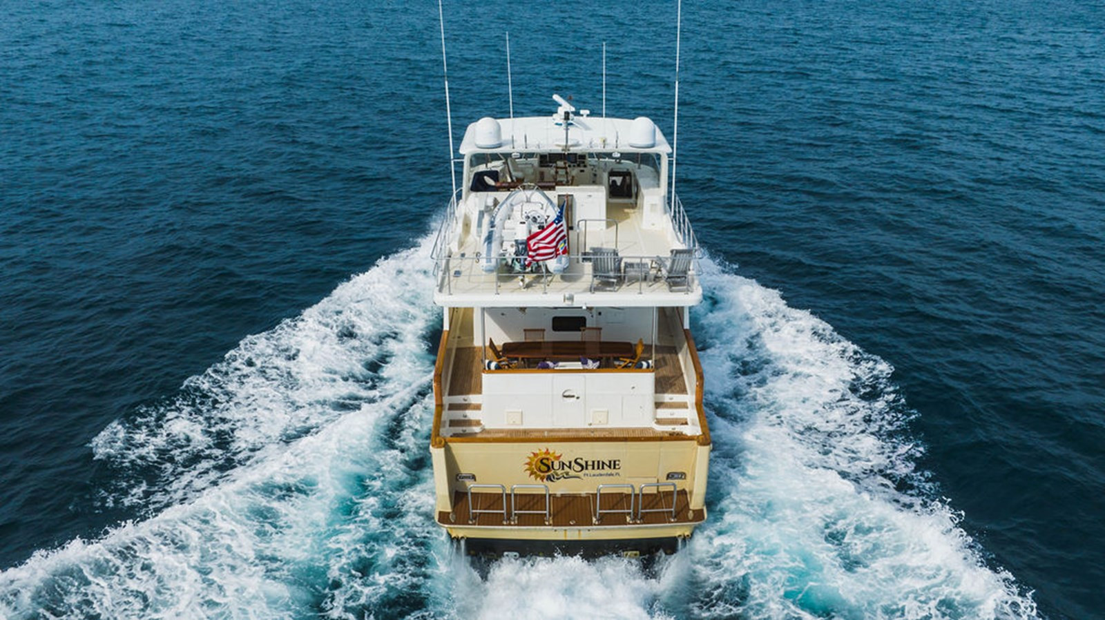 https://arconyachts.ams3.digitaloceanspaces.com/97593/conversions/large_4042781-optimize.jpg