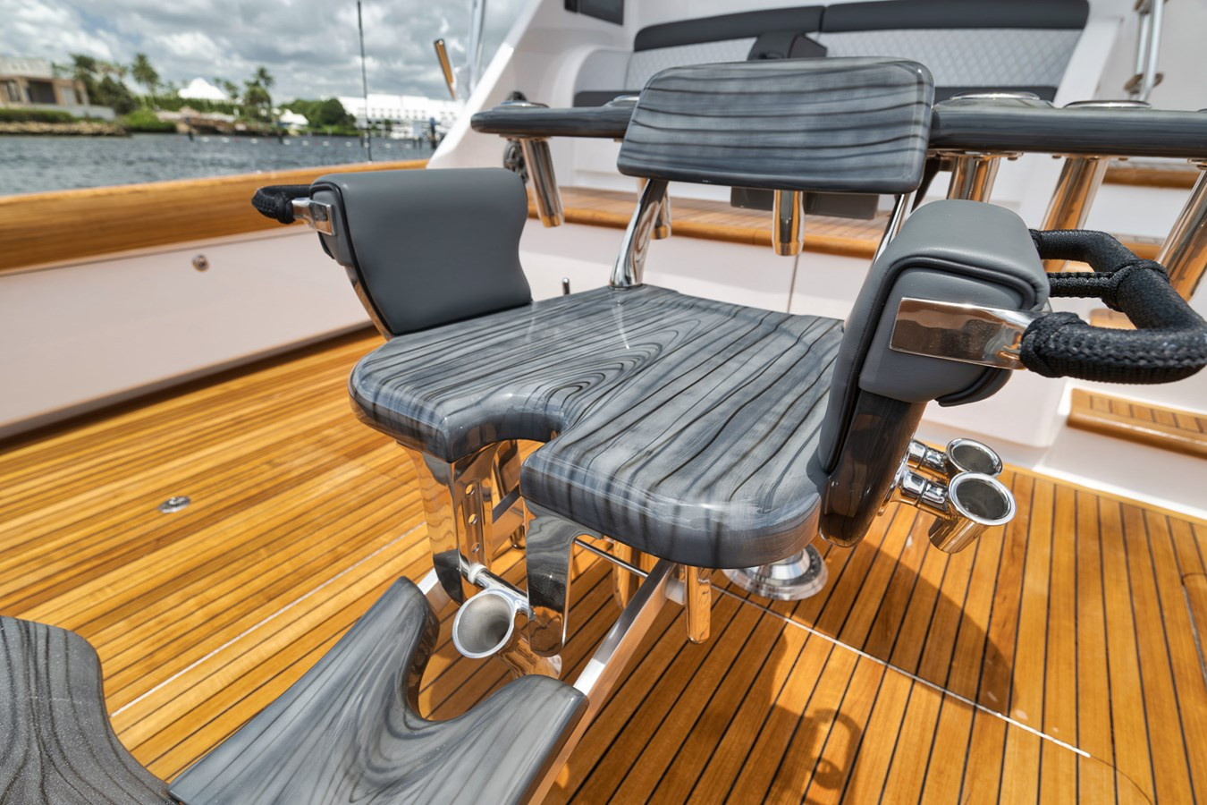https://arconyachts.ams3.digitaloceanspaces.com/97637/conversions/large_4702649-optimize.jpg