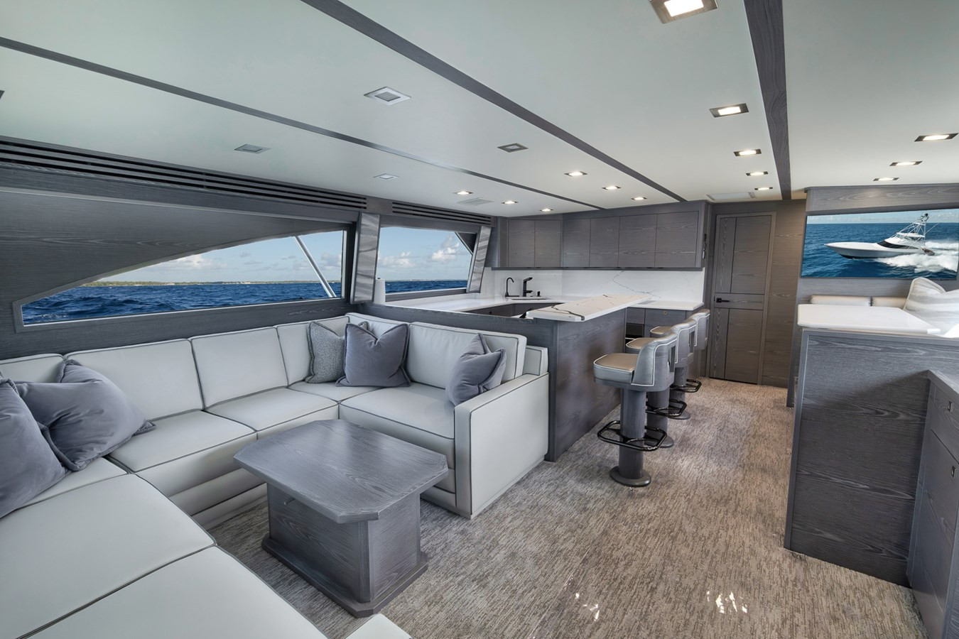 https://arconyachts.ams3.digitaloceanspaces.com/97655/conversions/large_4702668-optimize.jpg