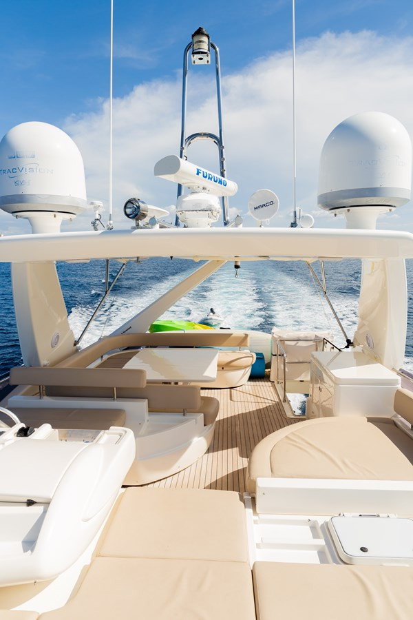 https://arconyachts.ams3.digitaloceanspaces.com/98208/conversions/large_4139370-optimize.jpg