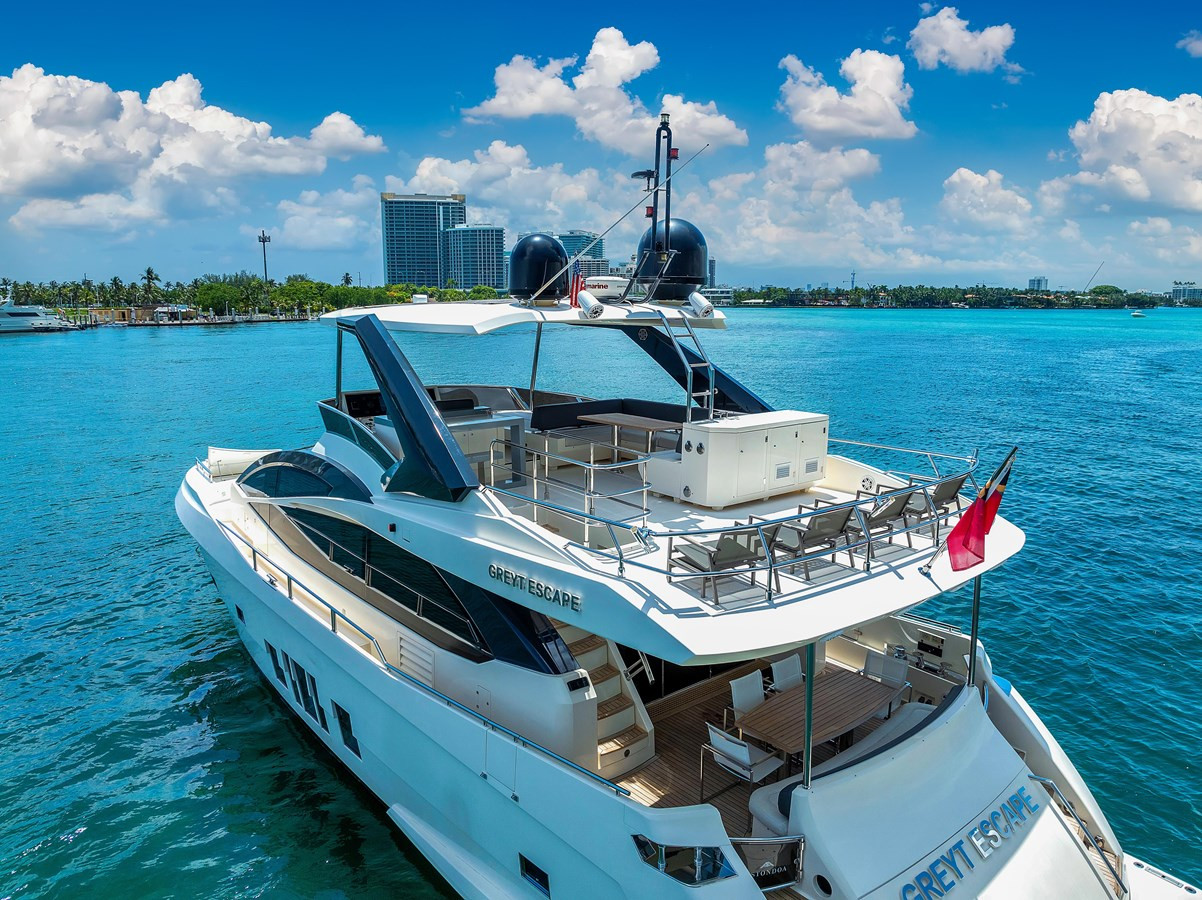 https://arconyachts.ams3.digitaloceanspaces.com/98226/conversions/large_4383153-optimize.jpg