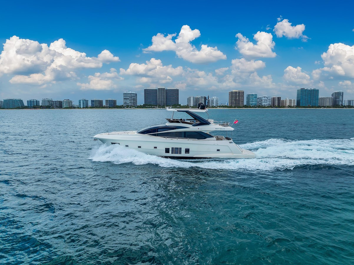 https://arconyachts.ams3.digitaloceanspaces.com/98238/conversions/large_4383157-optimize.jpg