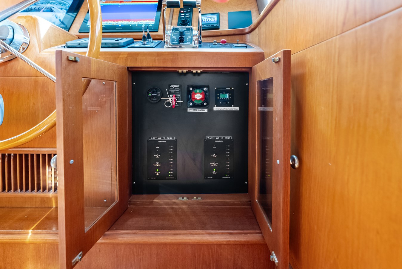 https://arconyachts.ams3.digitaloceanspaces.com/98534/conversions/large_4761472-optimize.jpg