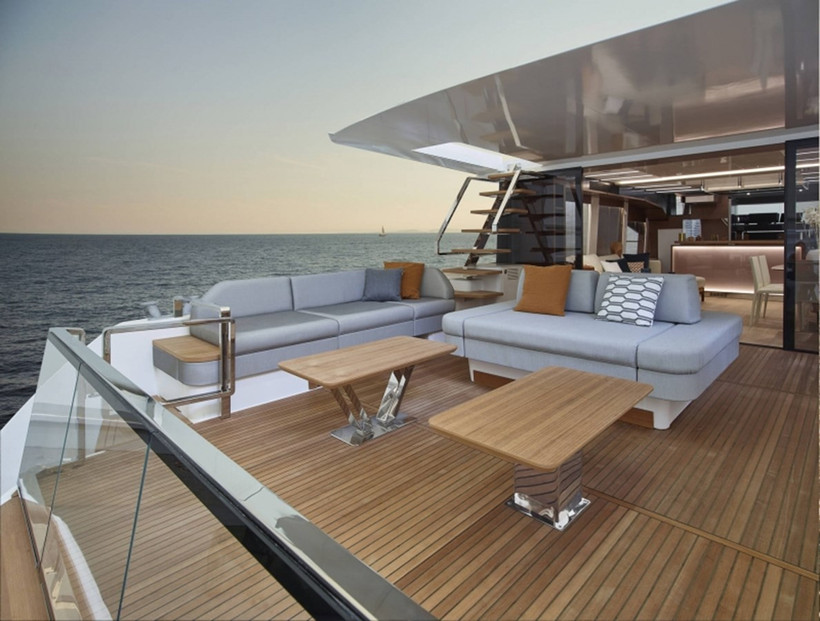 https://arconyachts.ams3.digitaloceanspaces.com/98692/conversions/large_3059055-optimize.jpg